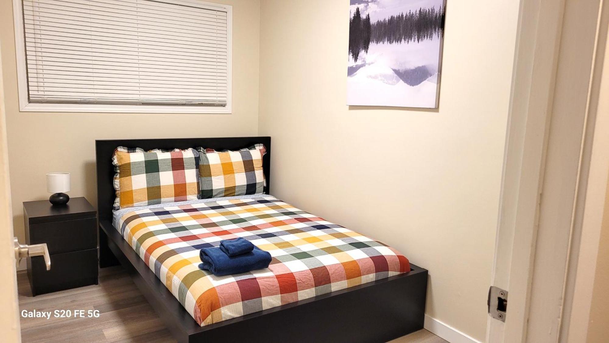 Away From - 6 Bedroom Fantastic